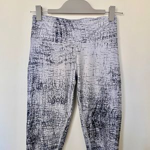 alo yoga Marble High Waist Leggings